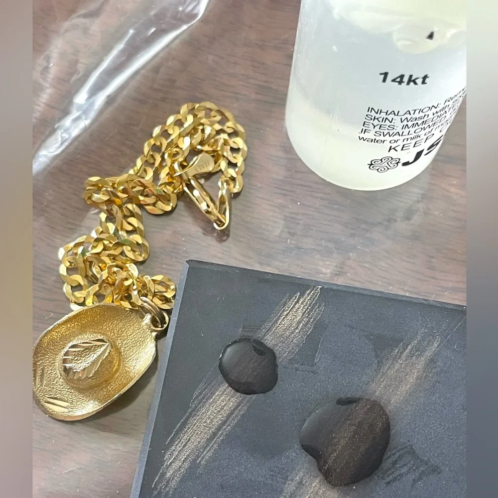 **+For Pablo only **** Italy 14k Gold curb link Bracelet with Sombrero Charm - Picture 13 of 14